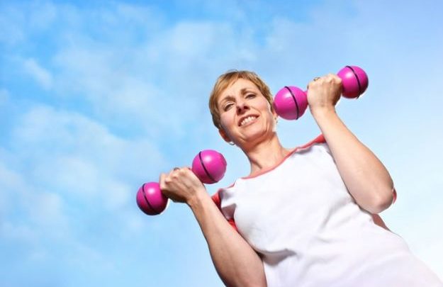 Treinamento de força e composição corporal em mulheres