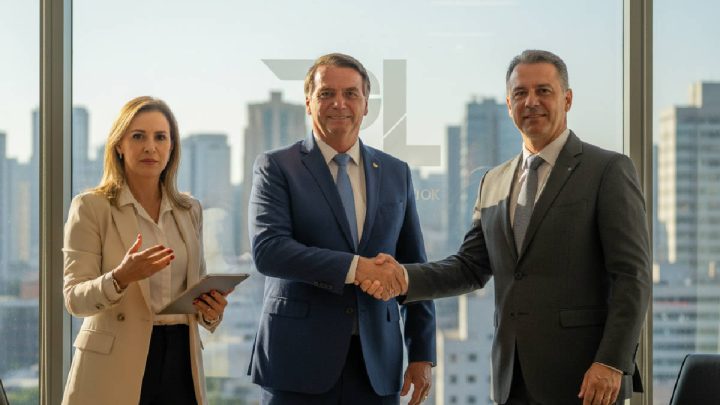 PL-RJ: Flávio Bolsonaro reestrutura comunicação para pré-campanha