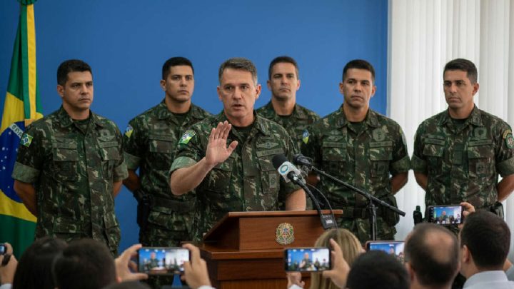 Exército nega estar com duas armas de Bolsonaro: novos desdobramentos de 2026